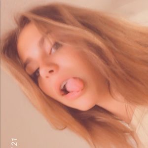 Meet your Posher, Kendall